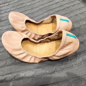Tieks in Blush Patent sz 10 GUD